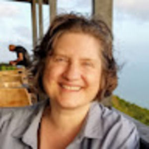 Meet your Posher, Michele